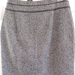 White House Black Market Skirt